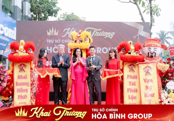  HOÀ BÌNH GROUP TƯNG BỪNG KHAI TRƯƠNG VĂN PHÒNG MỚI – KHẲNG ĐỊNH VỊ THẾ, VƯƠN TẦM TƯƠNG LAI! 