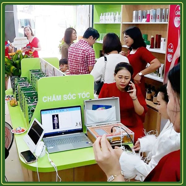 KHÔNG KHÍ MUA SẮM ĐANG PHỦ SÓNG KHẮP HỆ THỐNG CỬA HÀNG MỸ PHẨM HÀN QUỐC NATURE BOOK