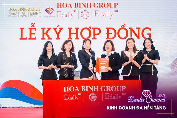 HÒA BÌNH GROUP BÙNG NỔ HỢP TÁC VỚI HÀNG LOẠT ĐẠI LÝ 